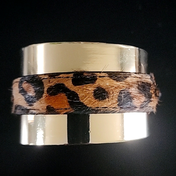 ZARA Gold and Brown Leopard Print Women's Bracelet - Picture 14 of 14